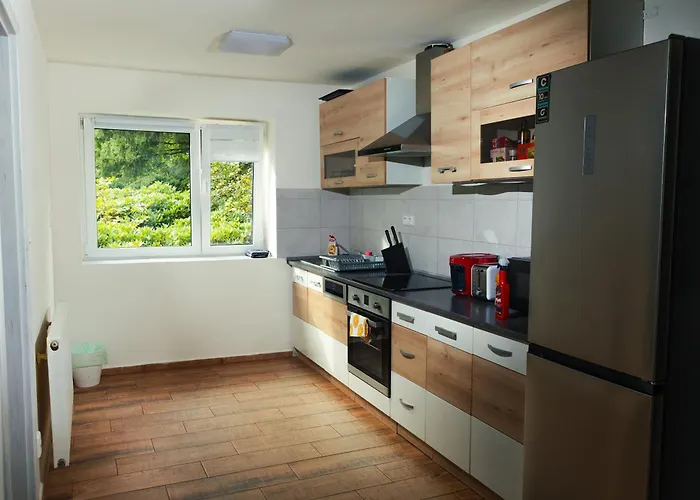 Wellness Home, Forest Getaway * Prag