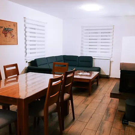 Wellness Home, Forest Getaway Villa Prag